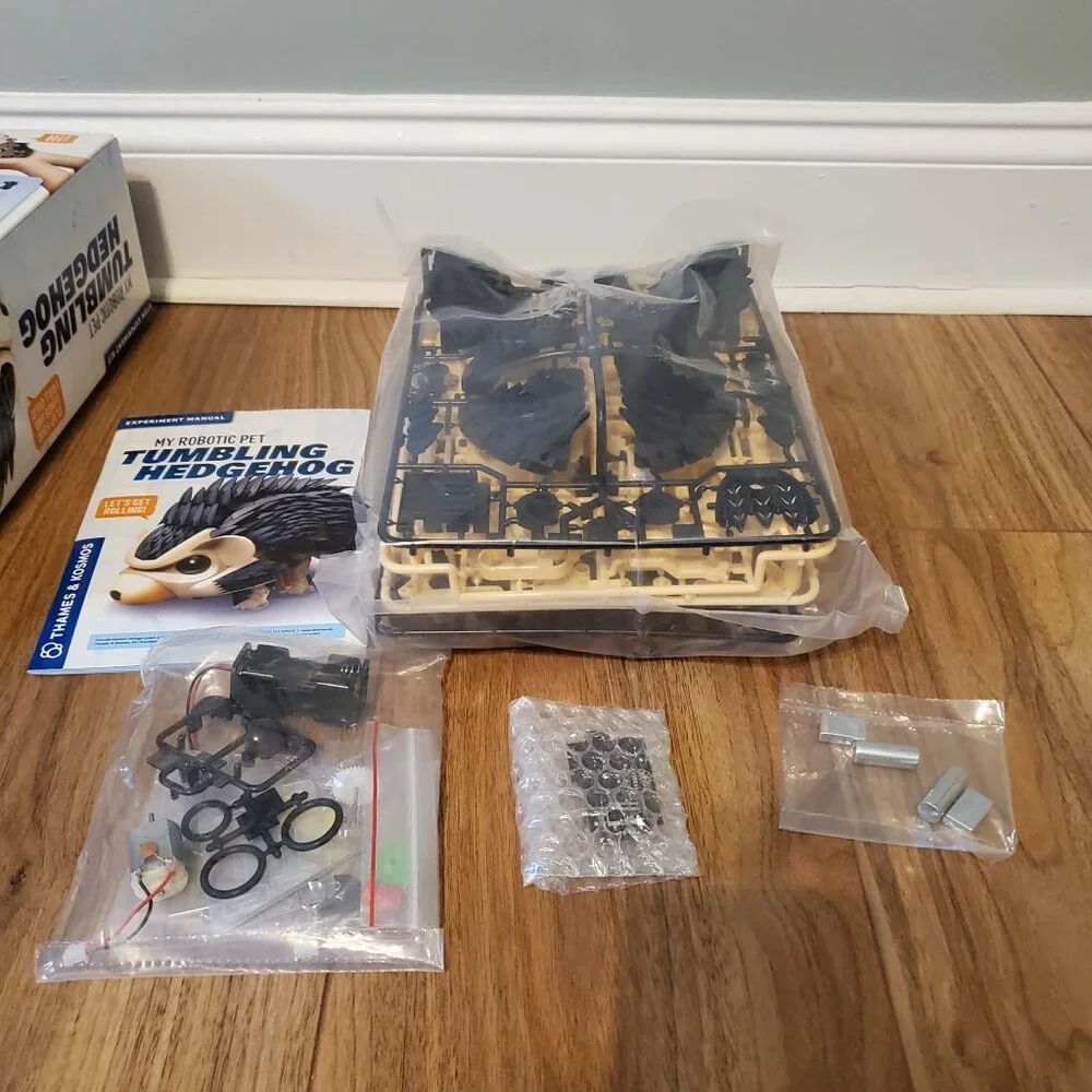 New My Robotic Pet Tumbling Hedgehog STEM Experiment Kit